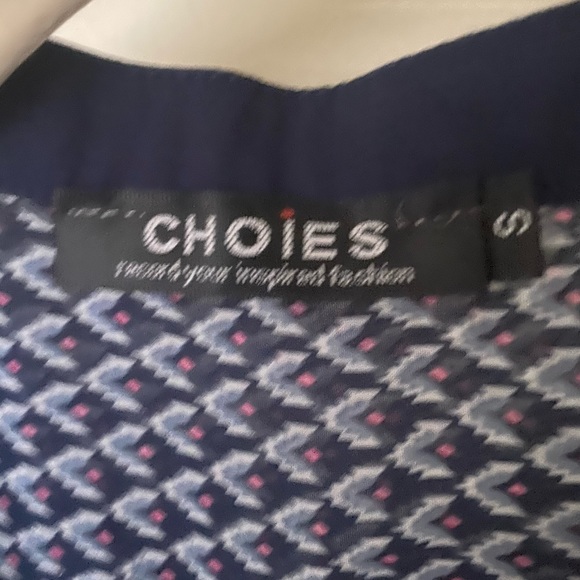 Sheer print top - Picture 3 of 3